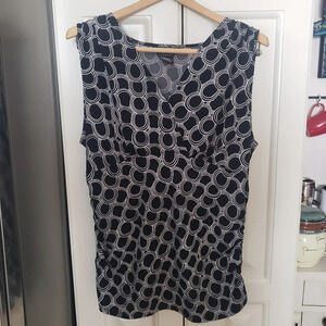 George V-neck Sleeveless Gathered Career Top